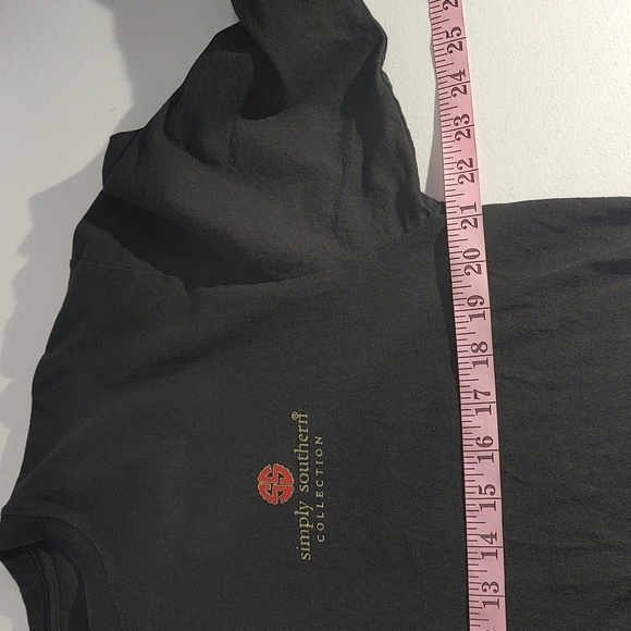 Simply Southern Holiday Tee - Picture 5 of 9